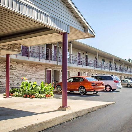 Econo Lodge Elkhart Exteriér fotografie